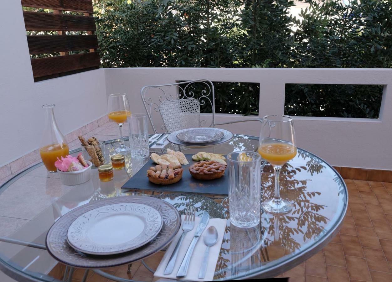 The Project Suite Heraklion Exterior foto
